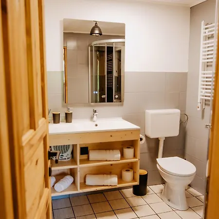 House 14h - Boutique Nature Retreat & Sauna Charm *